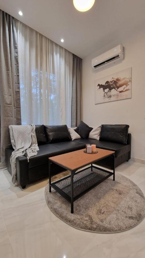 Apartamento La Promesa Madrid Exterior foto