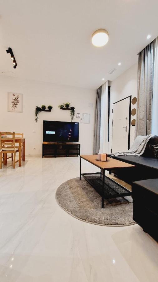 Apartamento La Promesa Madrid Exterior foto